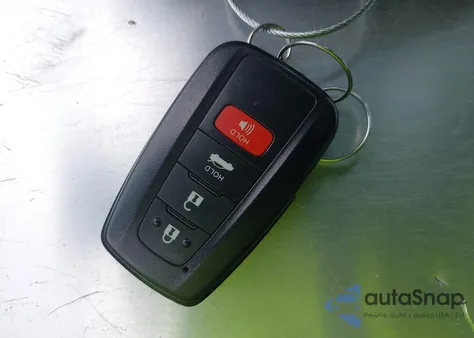 2021 Toyota Camry Xle из США, поврежденный, VIN 4T1F11AK1MU497096